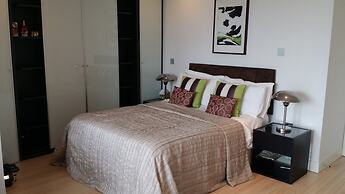 Gunwharf Quays Waterfront