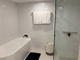 Cosmopolitan Exclusive Rental Apartments