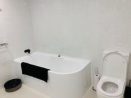 Cosmopolitan Exclusive Rental Apartments