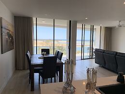 Cosmopolitan Exclusive Rental Apartments