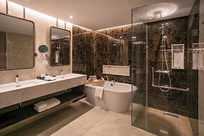 SKYVIEW Resort Phuket Patong Beach