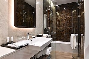 SKYVIEW Resort Phuket Patong Beach