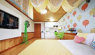 Lake Scenery Pension