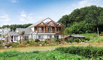 Lake Scenery Pension