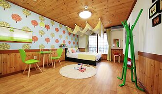 Lake Scenery Pension