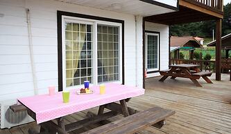 Lake Scenery Pension