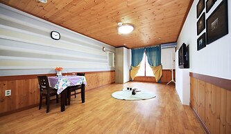 Lake Scenery Pension