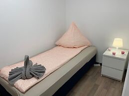 Köln Aachener Weiher WG 1-4