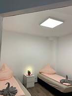 Köln Aachener Weiher WG 1-4