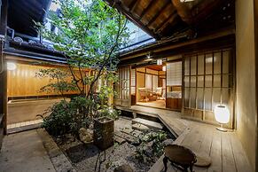 Tomonoura Shiomachi Hotel Roya