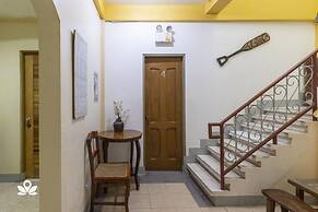 Coffee Swings Lodging House