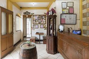 Coffee Swings Lodging House