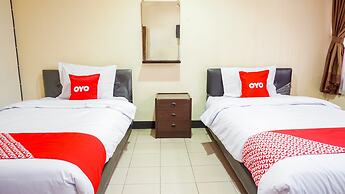 OYO 1740 Tekmira Residence Supratman Syariah