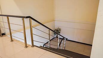 OYO 1740 Tekmira Residence Supratman Syariah