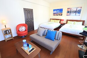 Downshifted House