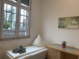Lovely Rooms Next to the Trainstation WG