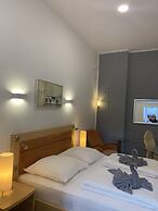 Lovely Rooms Next to the Trainstation WG