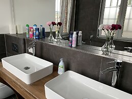 Lovely Rooms Next to the Trainstation WG