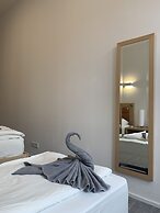 Lovely Rooms Next to the Trainstation WG