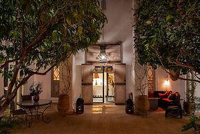 Riad Les Hirondelles Boutique Hotel