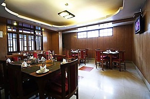 FabHotel The Junction