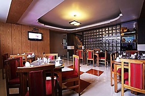 FabHotel The Junction