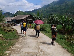 Zizi Homestay and Trekking - Hostel