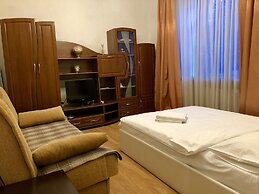 Home Apart 3
