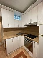 HOME APART Chernogo per. 4