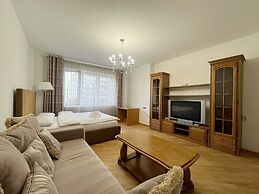 Home Apart Surganova str. 5A