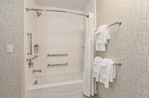 Holiday Inn Express & Suites Jersey City - Holland Tunnel by IHG