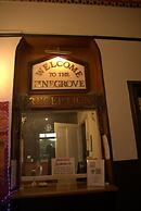 Pinegrove Hotel