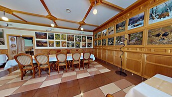 Hotel Diana