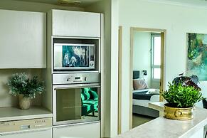 Full Sea View on The Beach With Balcony