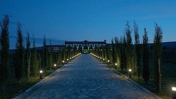 Château Mosmieri Hotel & Winery