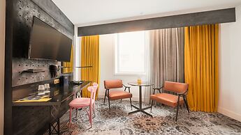 voco Manchester City Centre by IHG