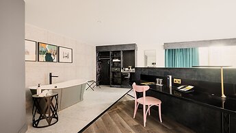 voco Manchester City Centre by IHG