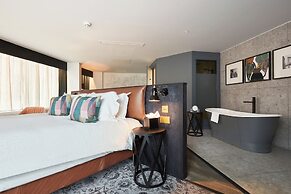 voco Manchester City Centre by IHG