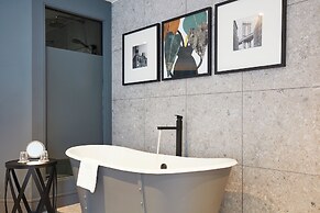 voco Manchester City Centre by IHG