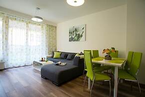 Apart-Center Makuszyńskiego