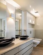 Panoramic Sea View W Pool & Gym Access