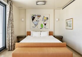 Panoramic Sea View W Pool & Gym Access