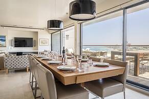 Panoramic Sea View W Pool & Gym Access