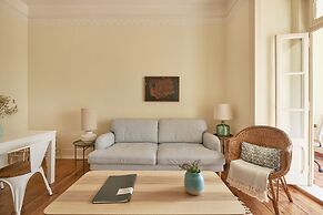 Renovated Spacious Baixa Apartment, By TimeCooler