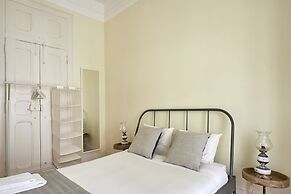 Renovated Spacious Baixa Apartment, By TimeCooler