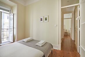 Renovated Spacious Baixa Apartment, By TimeCooler