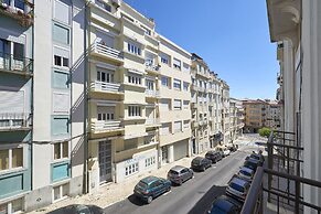 Renovated Spacious Baixa Apartment, By TimeCooler