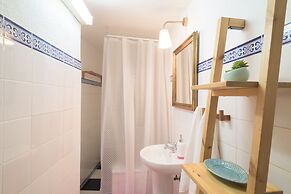 Light Filled Apartment near Chiado, By TimeCooler