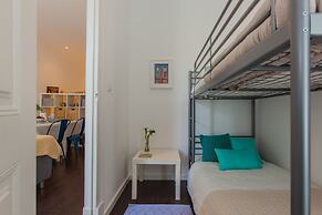 Typical Light Filled Graça Apartment, By TimeCooler