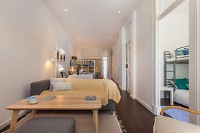 Typical Light Filled Graça Apartment, By TimeCooler